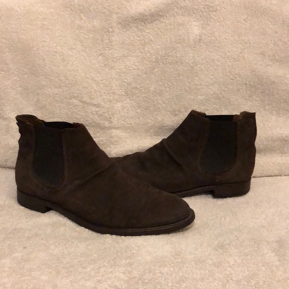 Zara Shoes - Dark Brown Leather/ Suede like Chelsea Boots!